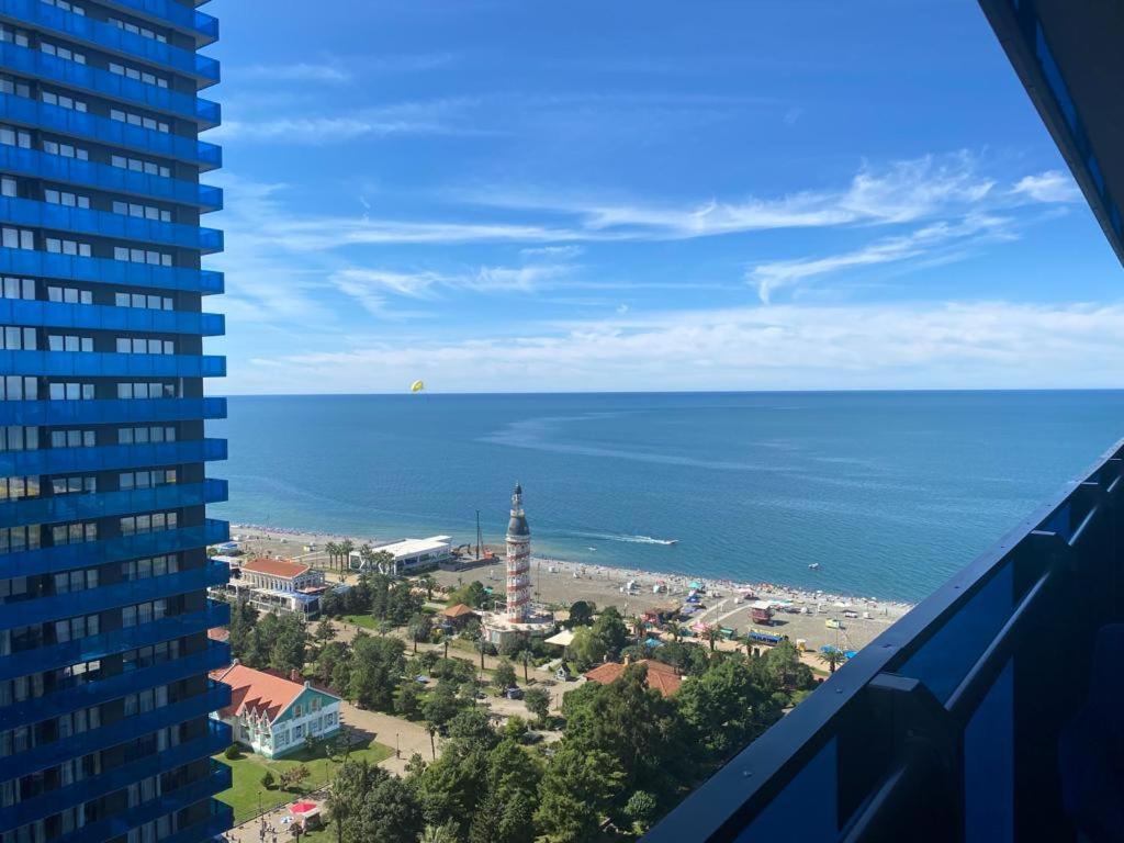Апартаменты С Видом На Море Twin Towers Batumi, Orbi City Dış mekan fotoğraf
